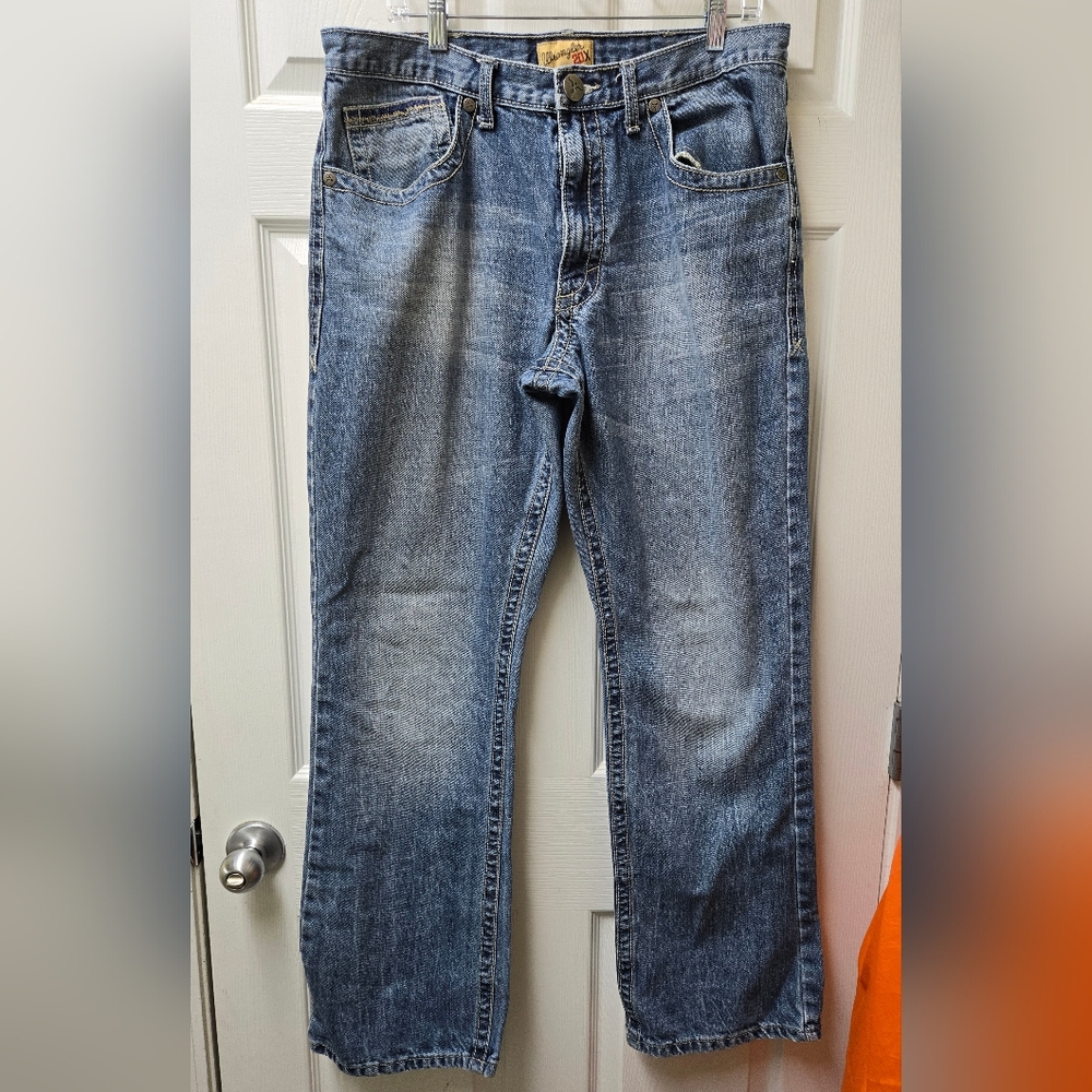 Men's Wrangler 20X Style 42 Vintage Boot Size 36x32